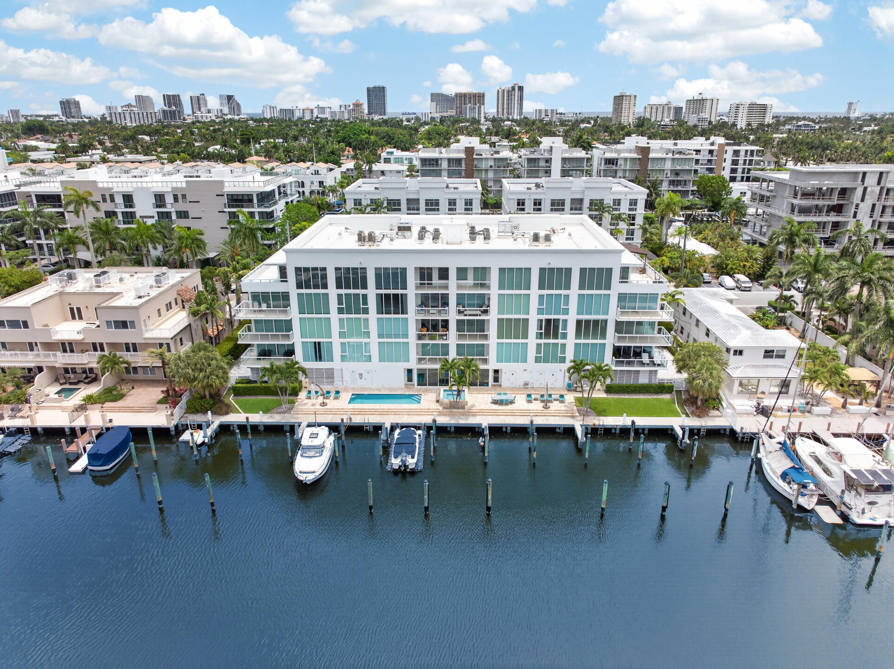 45 Hendricks Isle, Unit 403 Fort Lauderdale, FL 33301 - Photo 62 of 77 45hendricksisle (72)