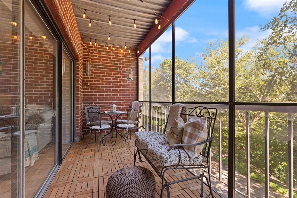 3 Summit Drive, Unit 17 Reading, MA 01867 - Photo 16 of 19