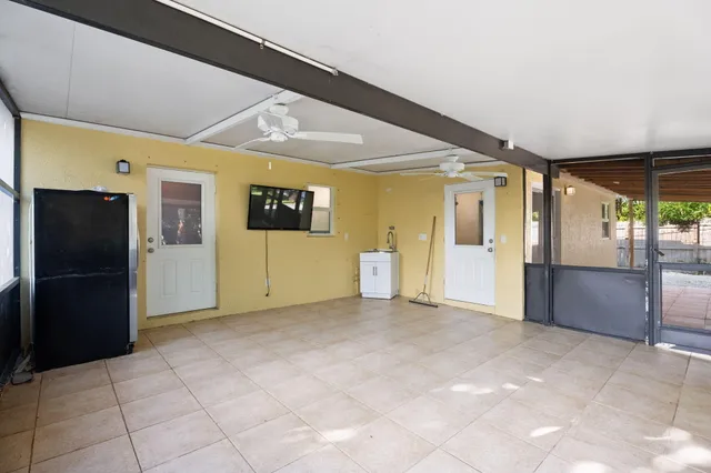 $609,999 | 607 West Perry Street, Lantana, FL 33462