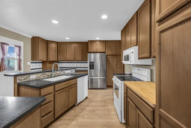 $405,000 | 195 Grandview Drive, Green River, WY 82935