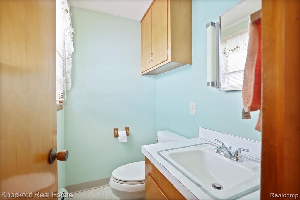 1105 South Mueller Road Saginaw, MI 48601 - Photo 24 of 61 Gallery Image 24