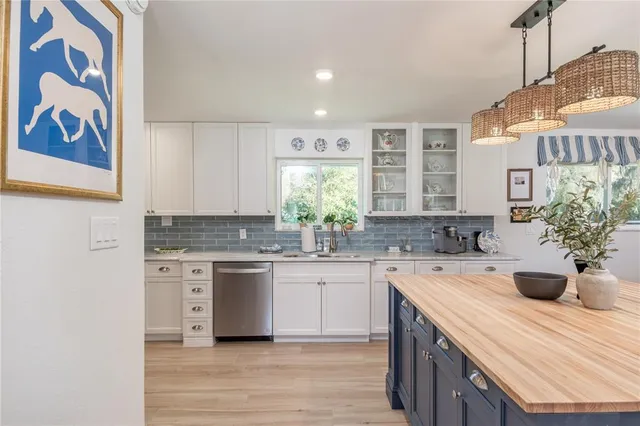 $750,000 | 1631 Northeast 165th Street, Citra, FL 32113