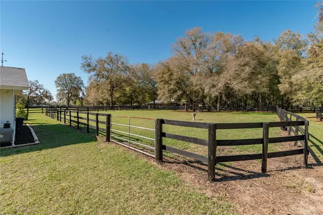 $750,000 | 1631 Northeast 165th Street, Citra, FL 32113