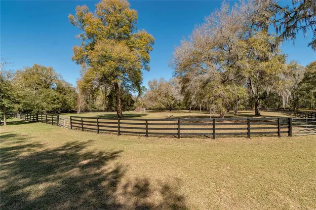 $750,000 | 1631 Northeast 165th Street, Citra, FL 32113