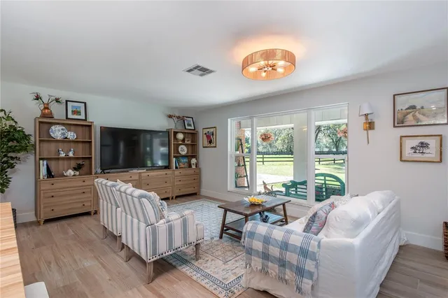 $750,000 | 1631 Northeast 165th Street, Citra, FL 32113