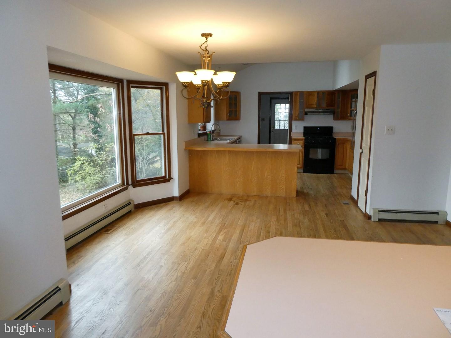 25 Nottingham Drive Sicklerville, NJ 08081 - Photo 2 of 30