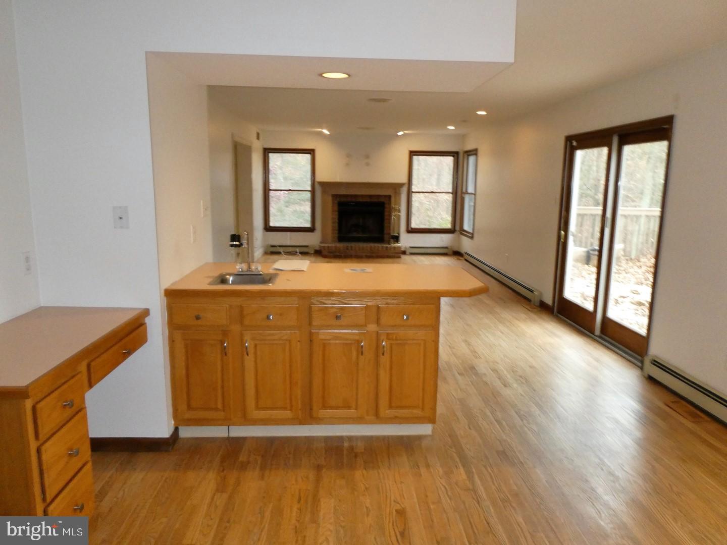 25 Nottingham Drive Sicklerville, NJ 08081 - Photo 3 of 30