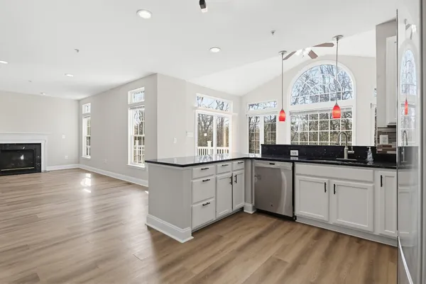 $699,900 | 14603 Farnham Lane, Laurel, MD 20707