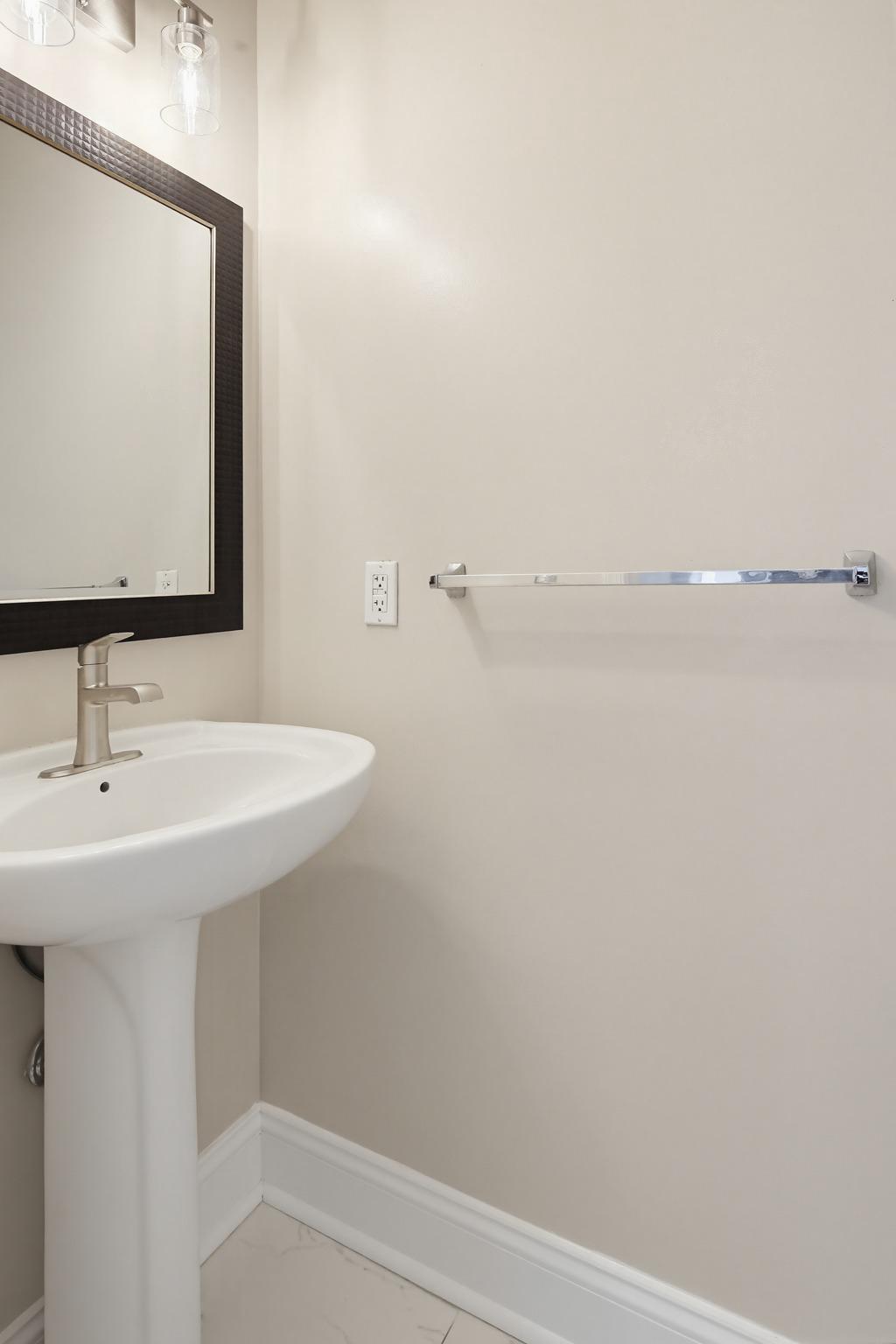 14603 Farnham Lane Laurel, MD 20707 - Photo 27 of 51 Half bathroom on mail level