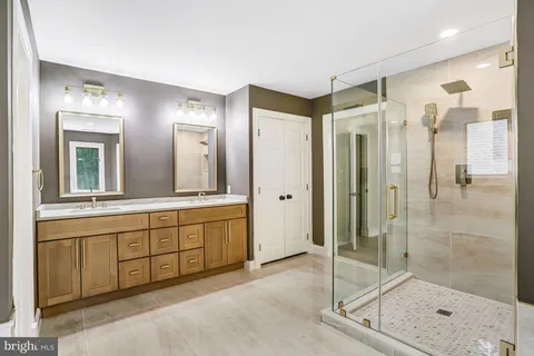$1,995,000 | 11109 Elmview Place, Great Falls, VA 22066