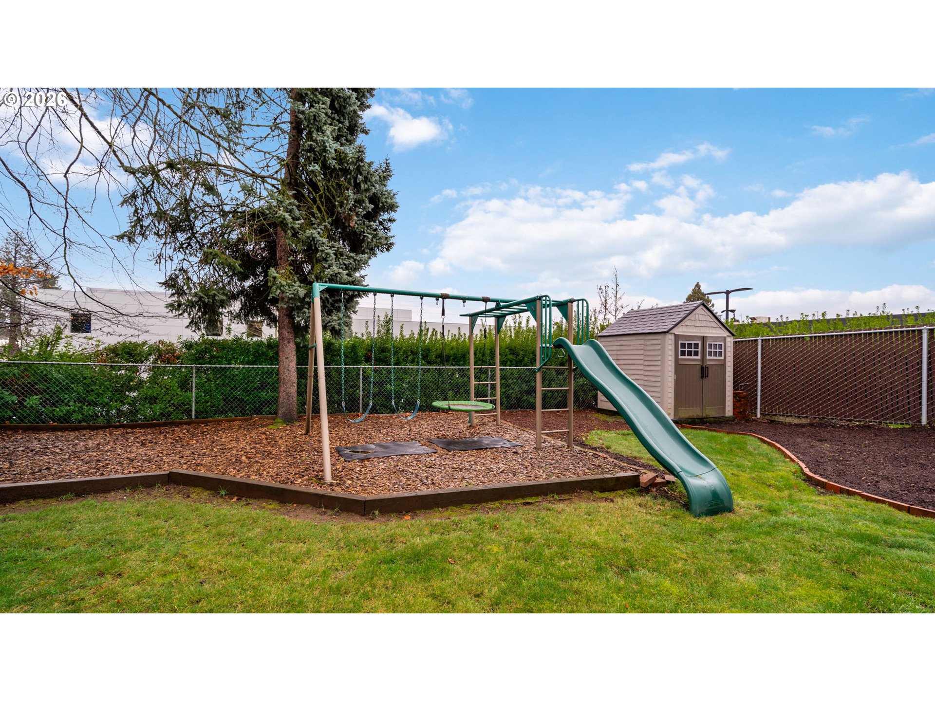 4175 Southwest Tualaway Avenue Beaverton, OR 97005 - Photo 44 of 45