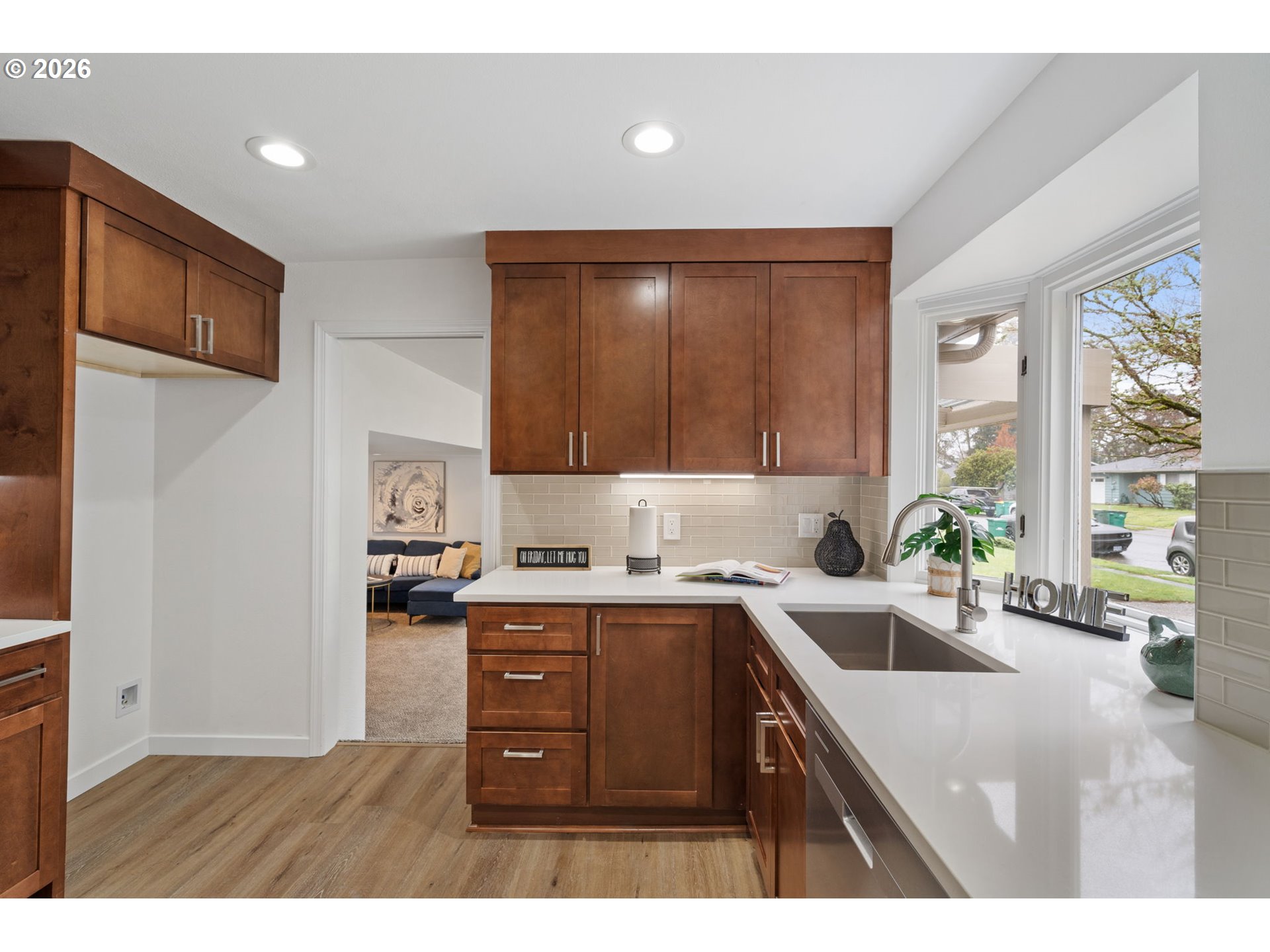 4175 Southwest Tualaway Avenue Beaverton, OR 97005 - Photo 10 of 45