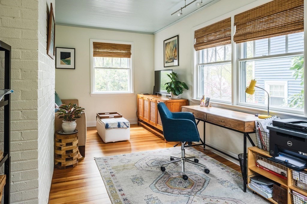 170 Oliver Road Newton, MA 02468 - Photo 7 of 13 a living room with furniture and a window