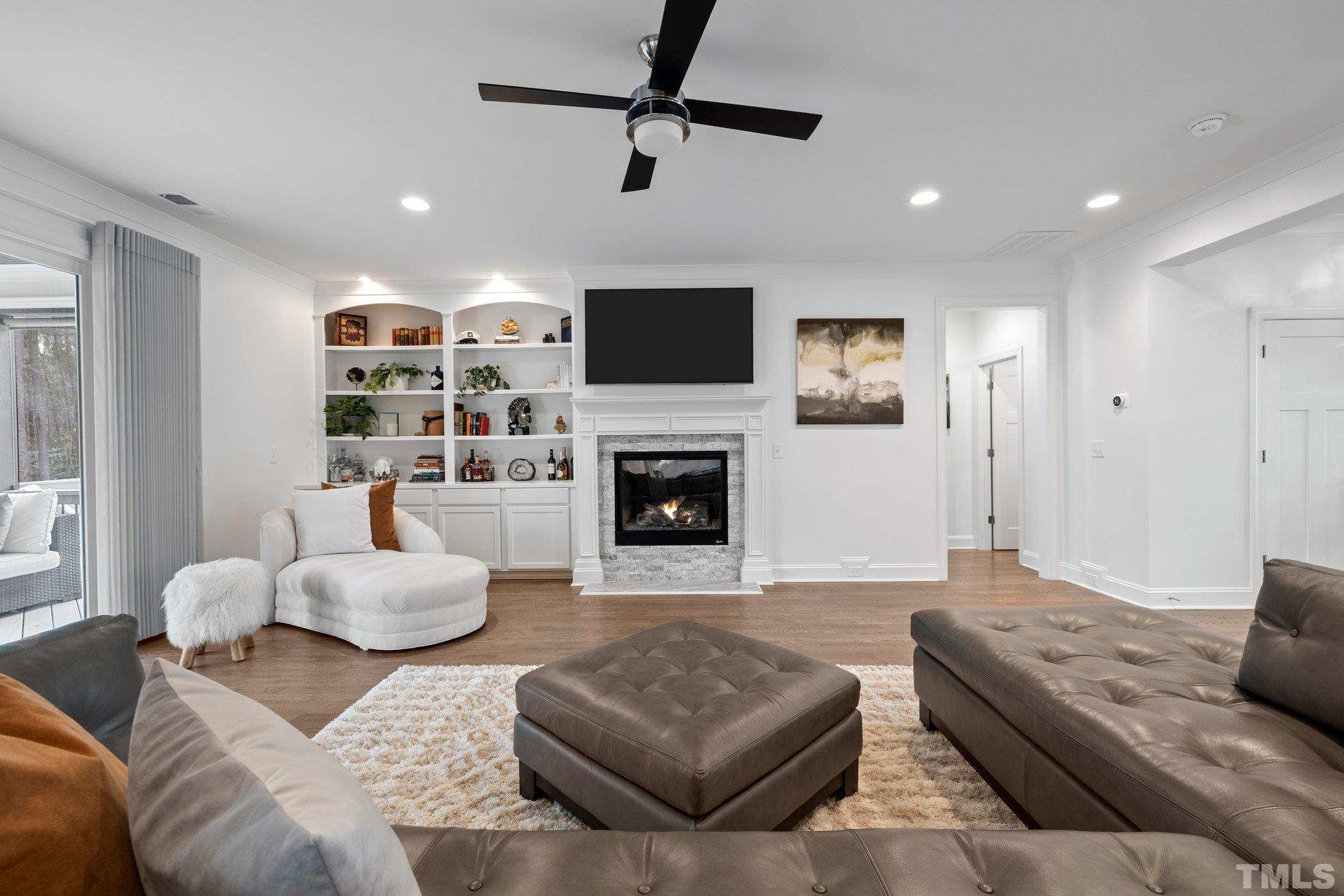 9508 Oakhurst Court Raleigh, NC 27614 - Photo 14 of 67 Gallery Image 14