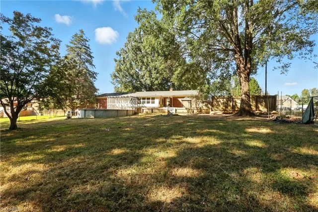 $289,000 | 2311 Bonnie Lane, Summerfield, NC 27358