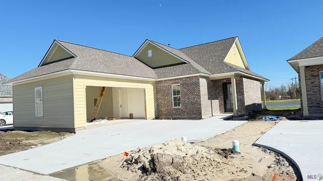 $371,800 | 3442 Waterbury Avenue, Baton Rouge, LA 70820