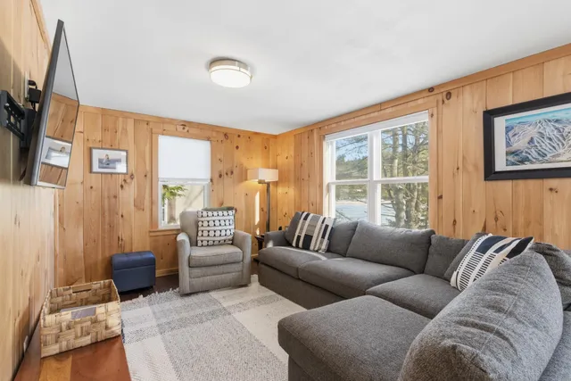 $725,000 | 30 Gerald Drive, Newbury, NH 03255