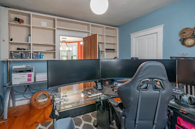 $480,000 | 118 Walnut Street, Manchester, NH 03104