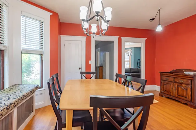 $480,000 | 118 Walnut Street, Manchester, NH 03104