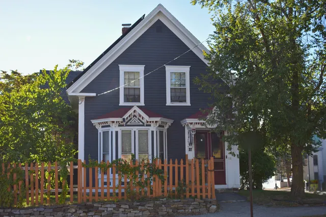 $480,000 | 118 Walnut Street, Manchester, NH 03104