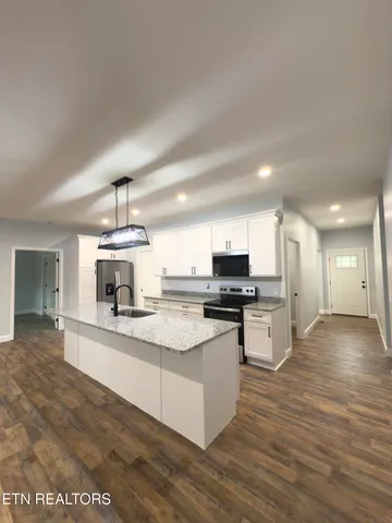 $459,959 | 109 Christie Cir Lane, Cookeville, TN 38501