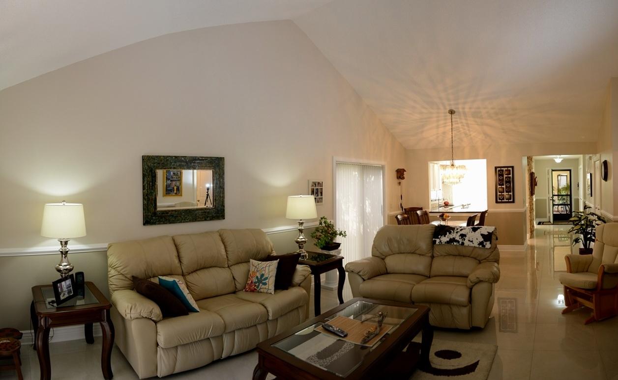 21945 Arriba Real, Unit 21B Boca Raton, FL 33433 - Photo 13 of 30 Living Room