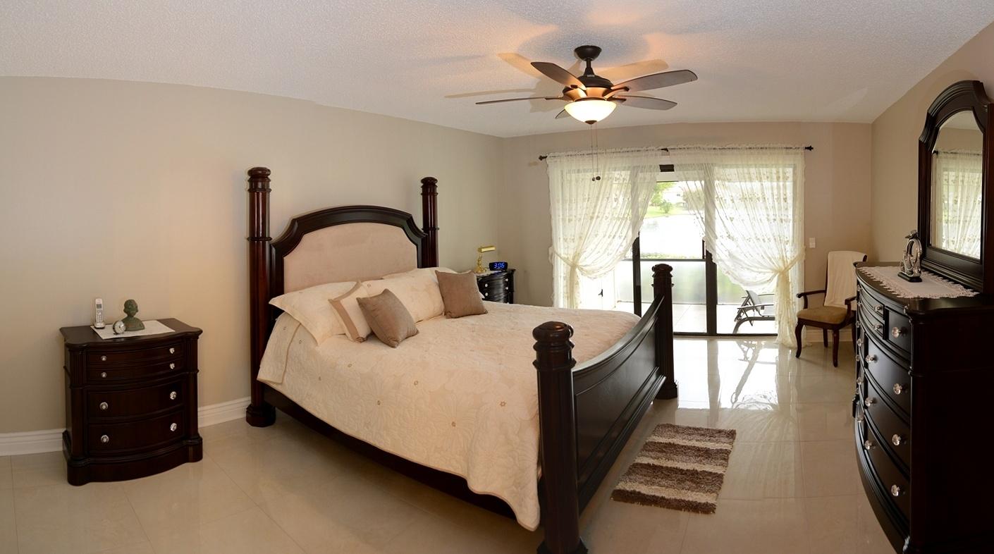 21945 Arriba Real, Unit 21B Boca Raton, FL 33433 - Photo 15 of 30 Master Bedroom