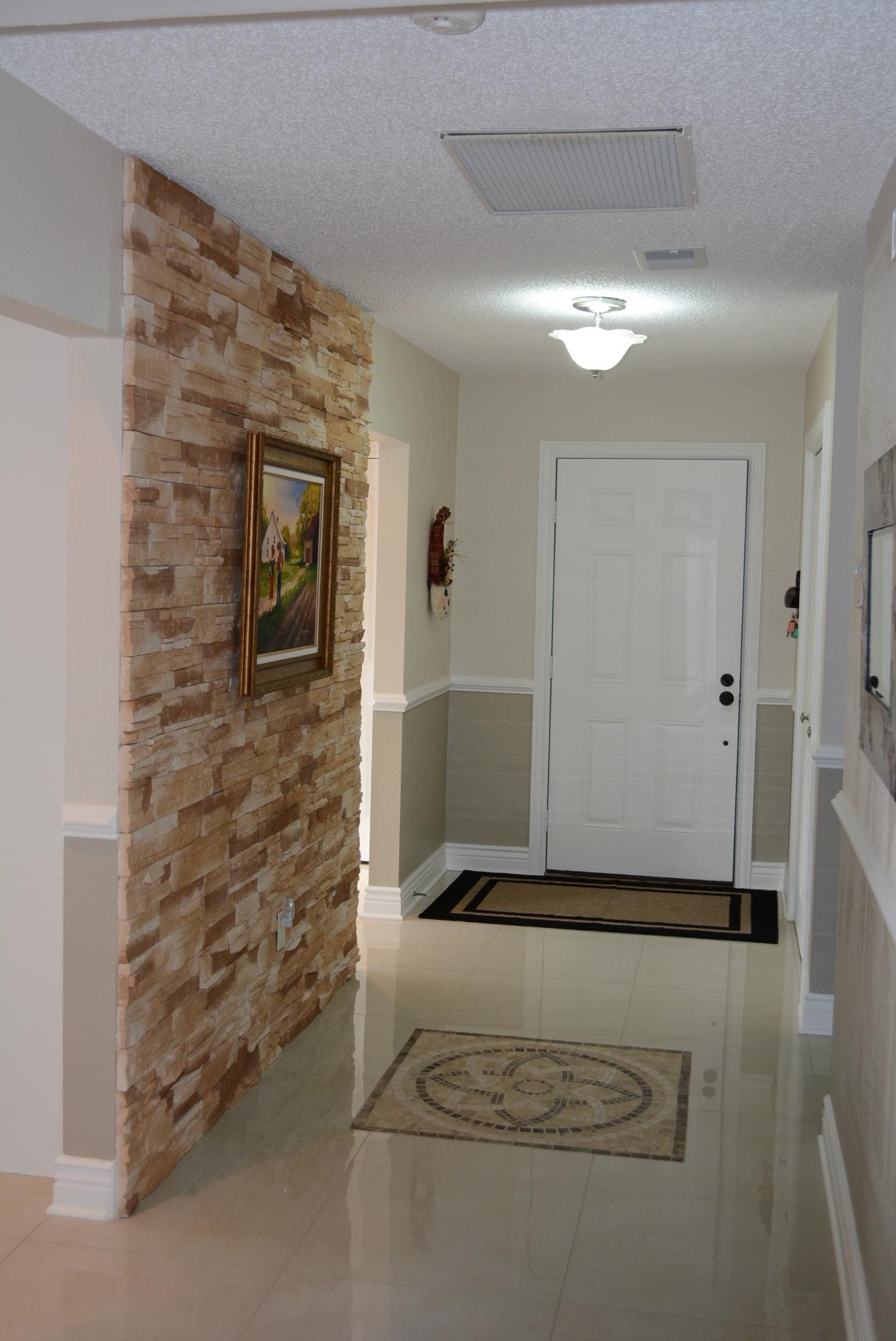 21945 Arriba Real, Unit 21B Boca Raton, FL 33433 - Photo 10 of 30 Entrance