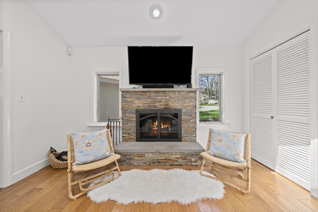 9 Locust Road Cohasset, MA 02025 - Photo 17 of 37 Gallery Image 17