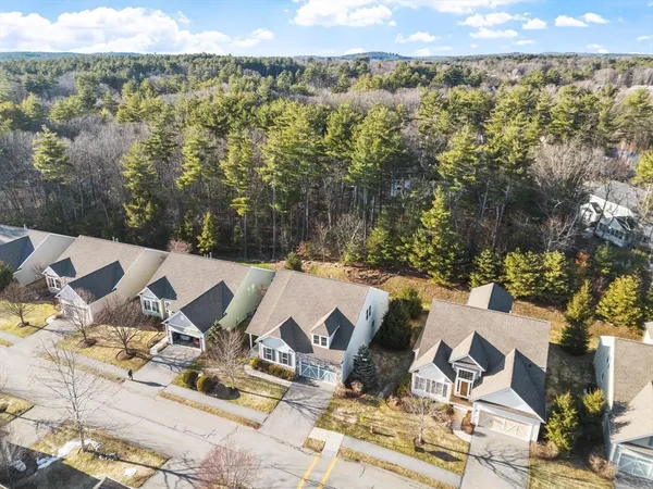 $945,000 | 35 Greenside Lane, Unit 35, Acton, MA 01720