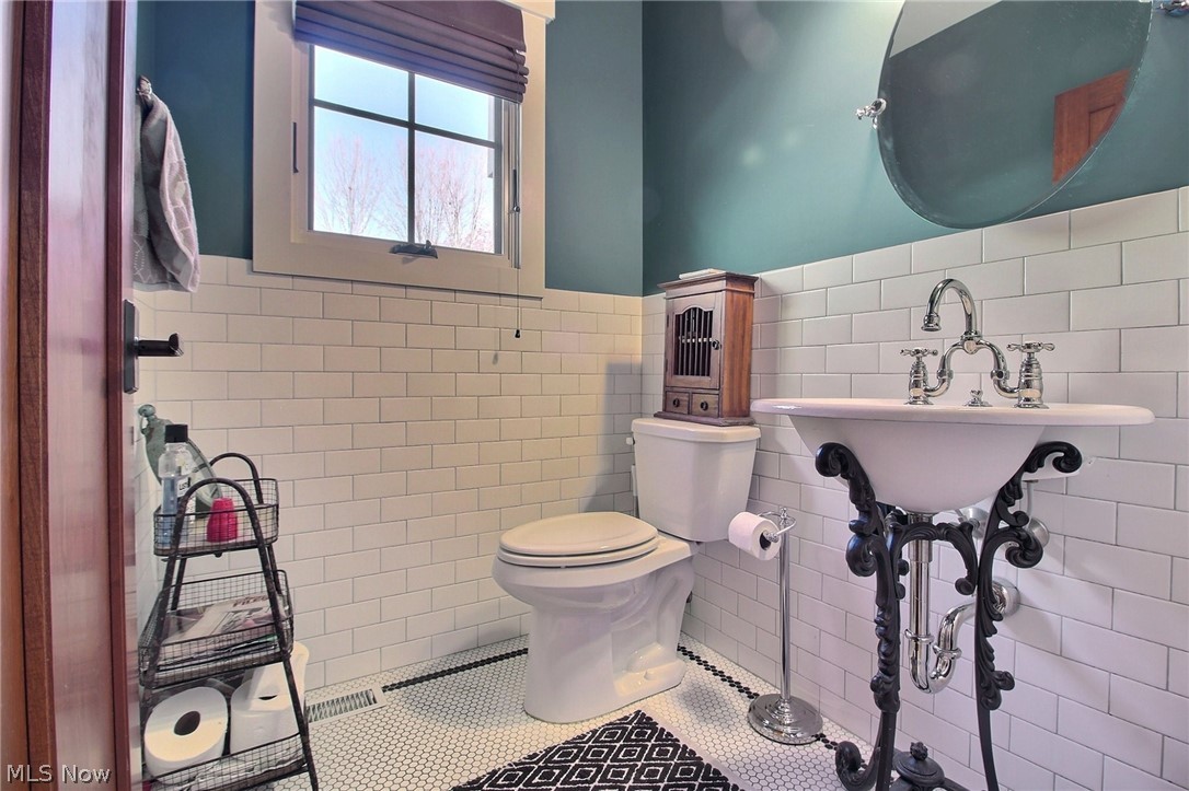 6350 Fay Road Painesville, OH 44077 - Photo 11 of 30 Gallery Image 11