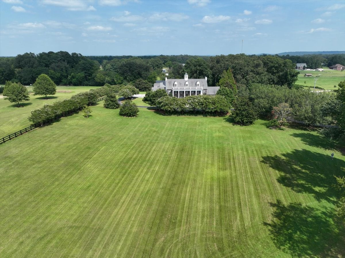 3062 Lower River Road Southeast Decatur, AL 35603 - Photo 3 of 70