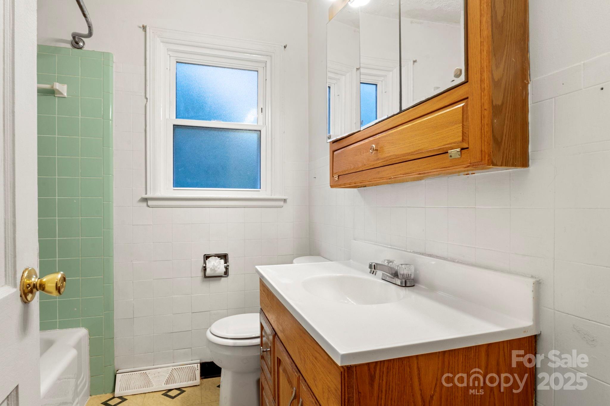 804 Broad Street Shelby, NC 28152 - Photo 17 of 23