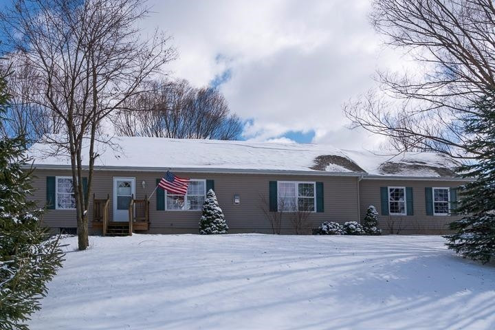 7209 Sharon Hollow Road Manchester, MI 48158 - Photo 1 of 10 Photo 1