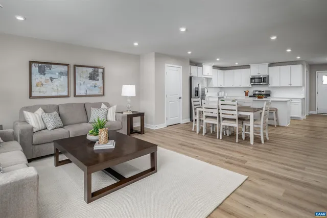 $384,990 | 401 C Lazy Branch Lane, Keswick, VA 22947