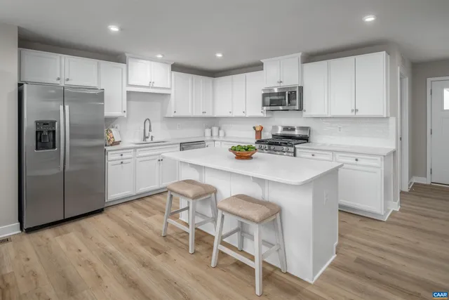 $384,990 | 401 C Lazy Branch Lane, Keswick, VA 22947