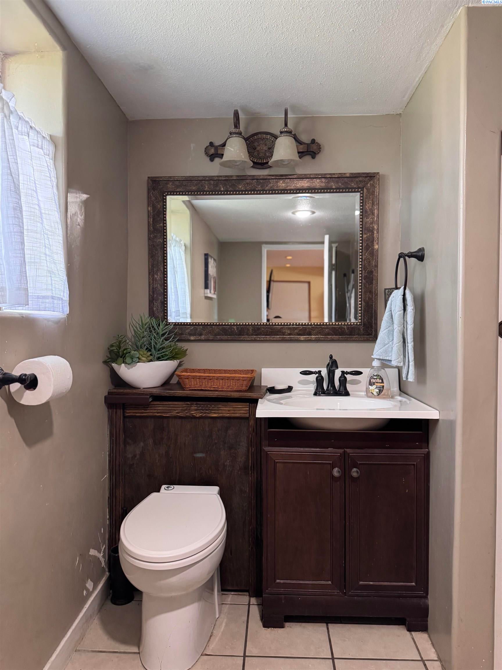 5904 South Toro Road Kennewick, WA 99338 - Photo 24 of 37 Gallery Image 24