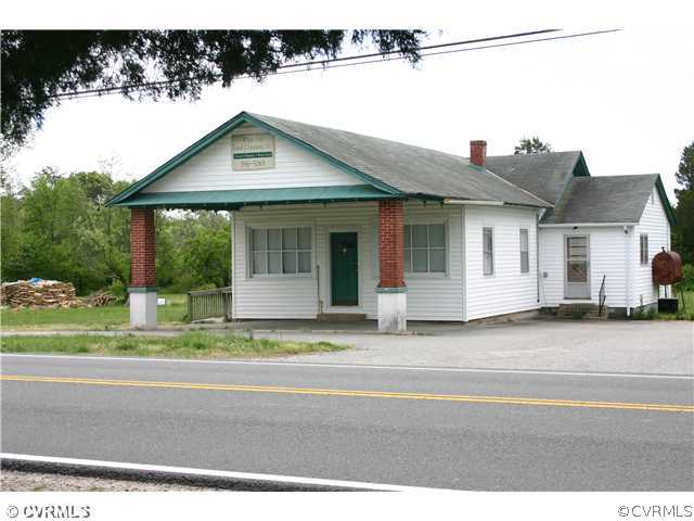 2573 Broad St Road Gum Spring, VA 23065 - Photo 1 of 1 a view of a house with a outdoor space