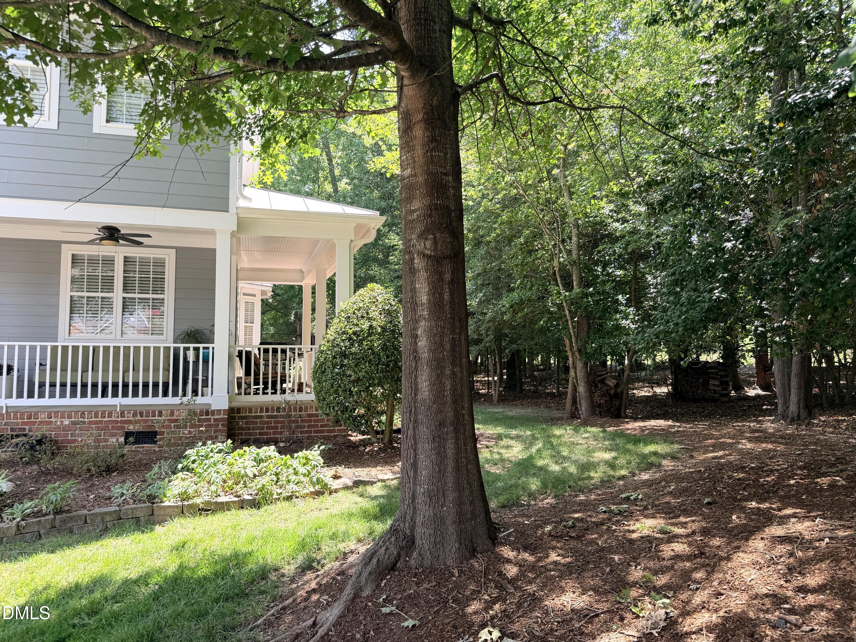 11009 Flower Bed Court Raleigh, NC 27614 - Photo 4 of 12 IMG_3630