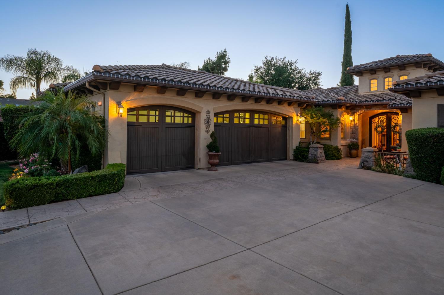 1823 Decatur Avenue Clovis, CA 93611 - Photo 4 of 68