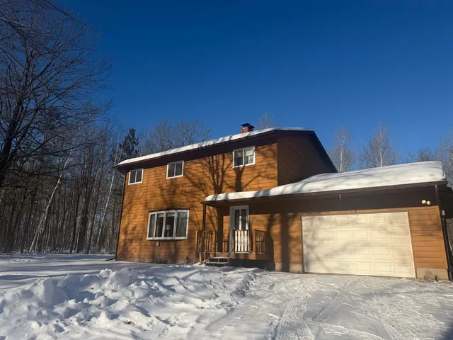 $269,900 | 25200 Fischer Road, Ashland, WI 54806