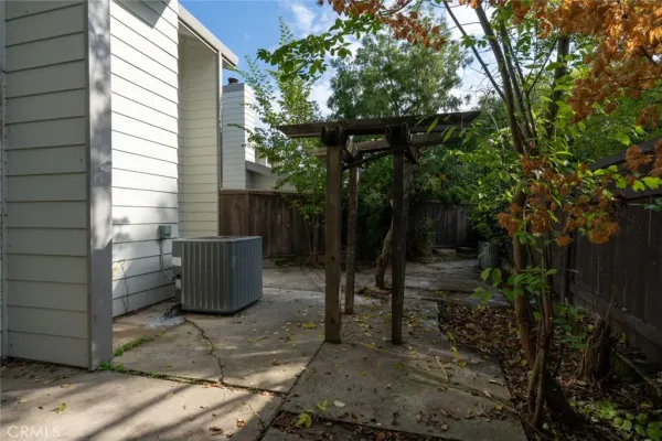 $280,000 | 3350 M Street, Merced, CA 95348