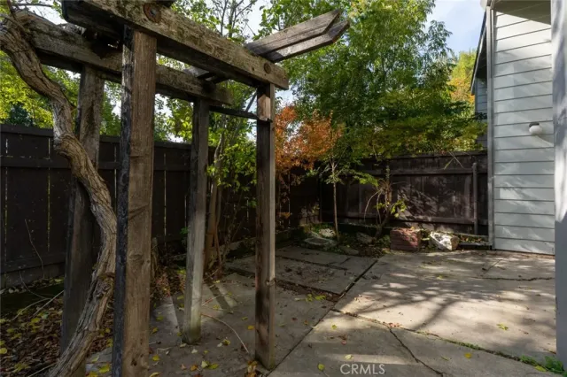 $299,900 | 3350 M Street, Merced, CA 95348