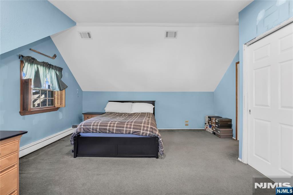 114 Lopez Road Cedar Grove, NJ 07009 - Photo 28 of 44 Gallery Image 28