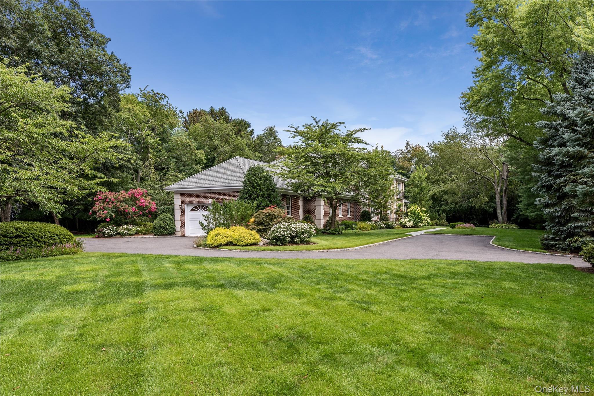 898 Chicken Valley Road Locust Valley, NY 11560 - Photo 43 of 45 Gallery Image 43