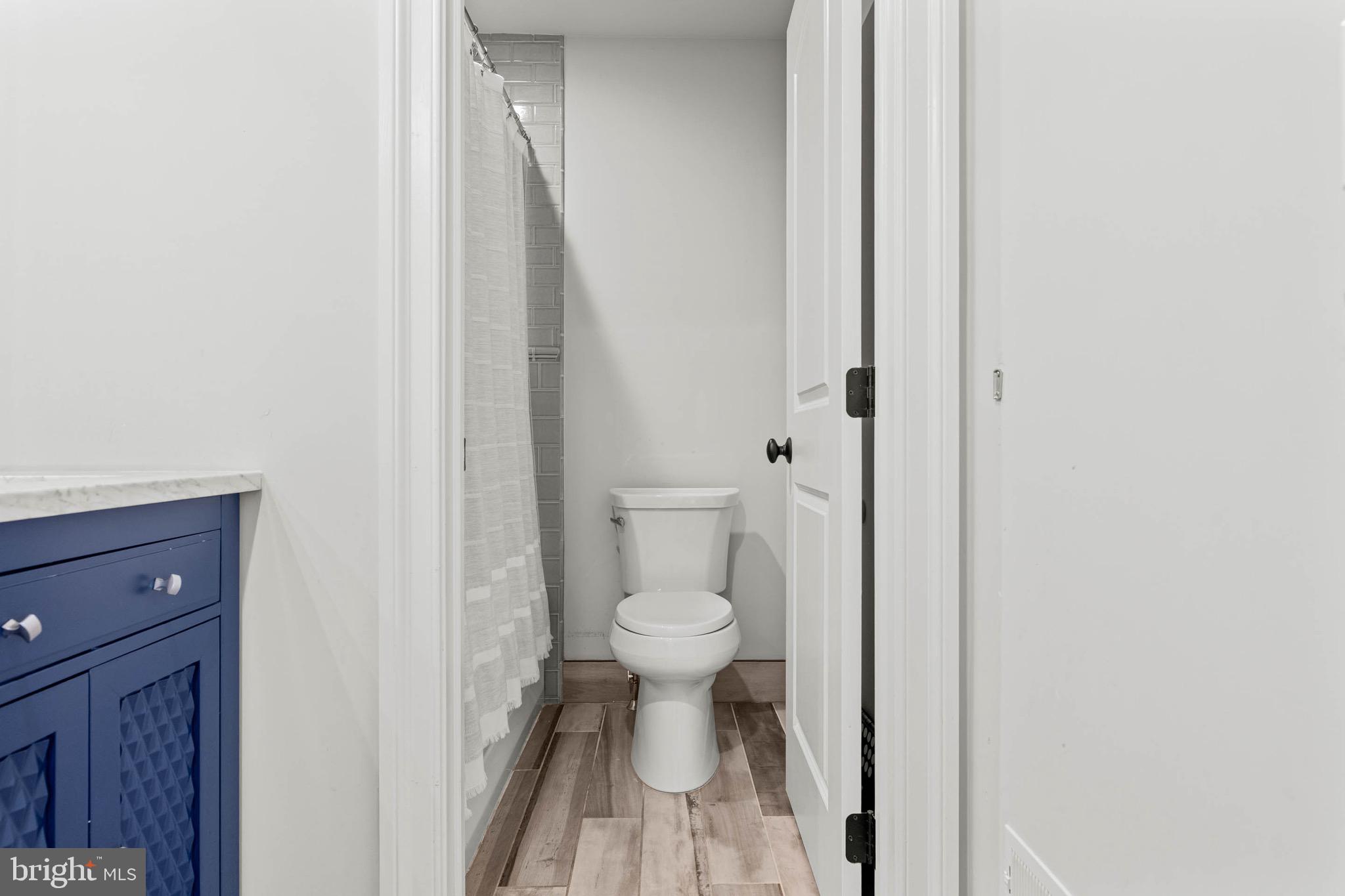 503 Old Lancaster Road Haverford, PA 19041 - Photo 32 of 51 Seperate room w/ shower/tub combo.