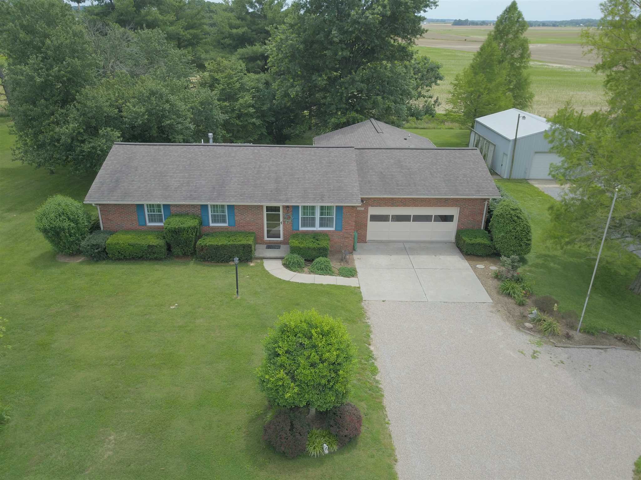 11455 Blue Bell Road Elberfeld, IN 47613 - Photo 6 of 10