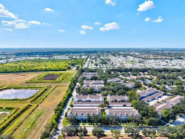 $279,900 | 5678 Duval Street, Bradenton, FL 34203