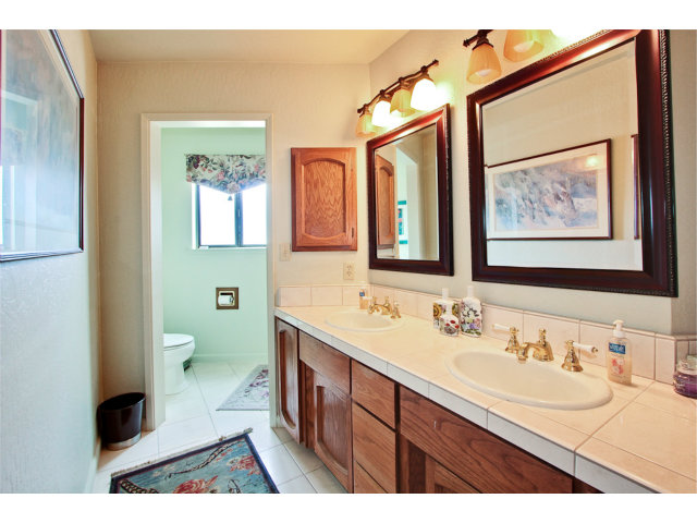 1120 Larkin Valley Road Watsonville, CA 95076 - Photo 21 of 24 Gallery Image 21