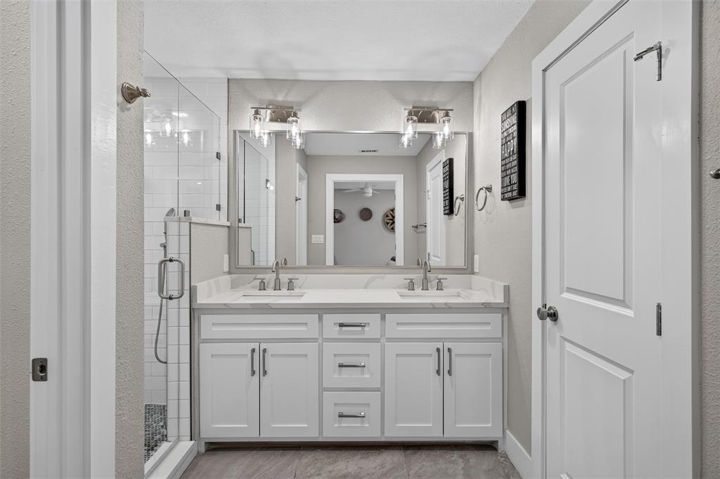 11335 McCree Road Dallas, TX 75238 - Photo 18 of 33 Gallery Image 18